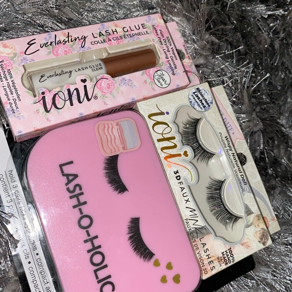 Rhinestone Ioni lash bundle